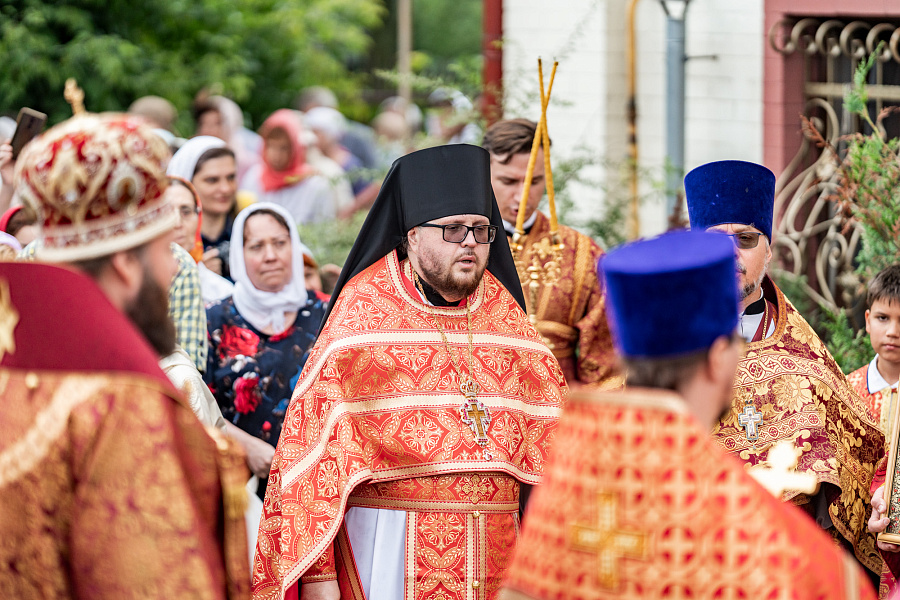Архиерейское богослужение в храме великомученицы Марины посёлка Битца Ленинского г.о.